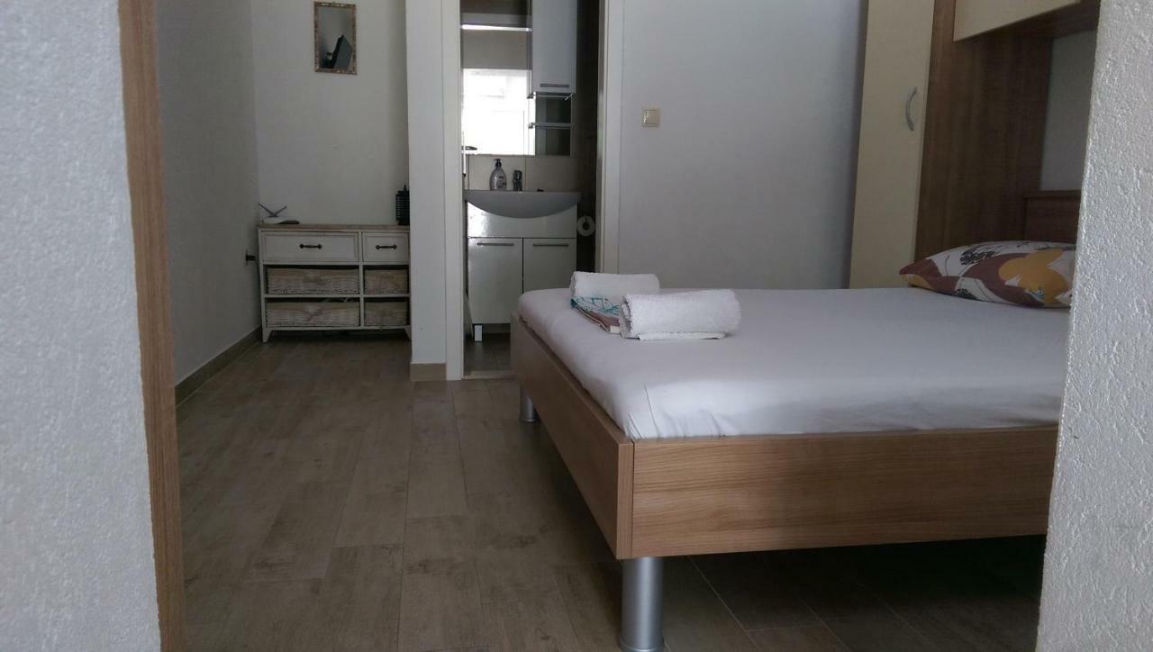 Apartmani Dina Makarska Luaran gambar