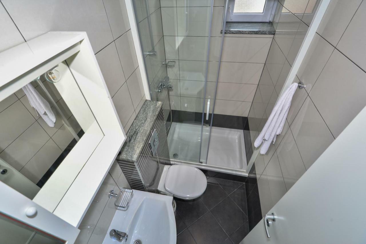 Apartmani Dina Makarska Luaran gambar