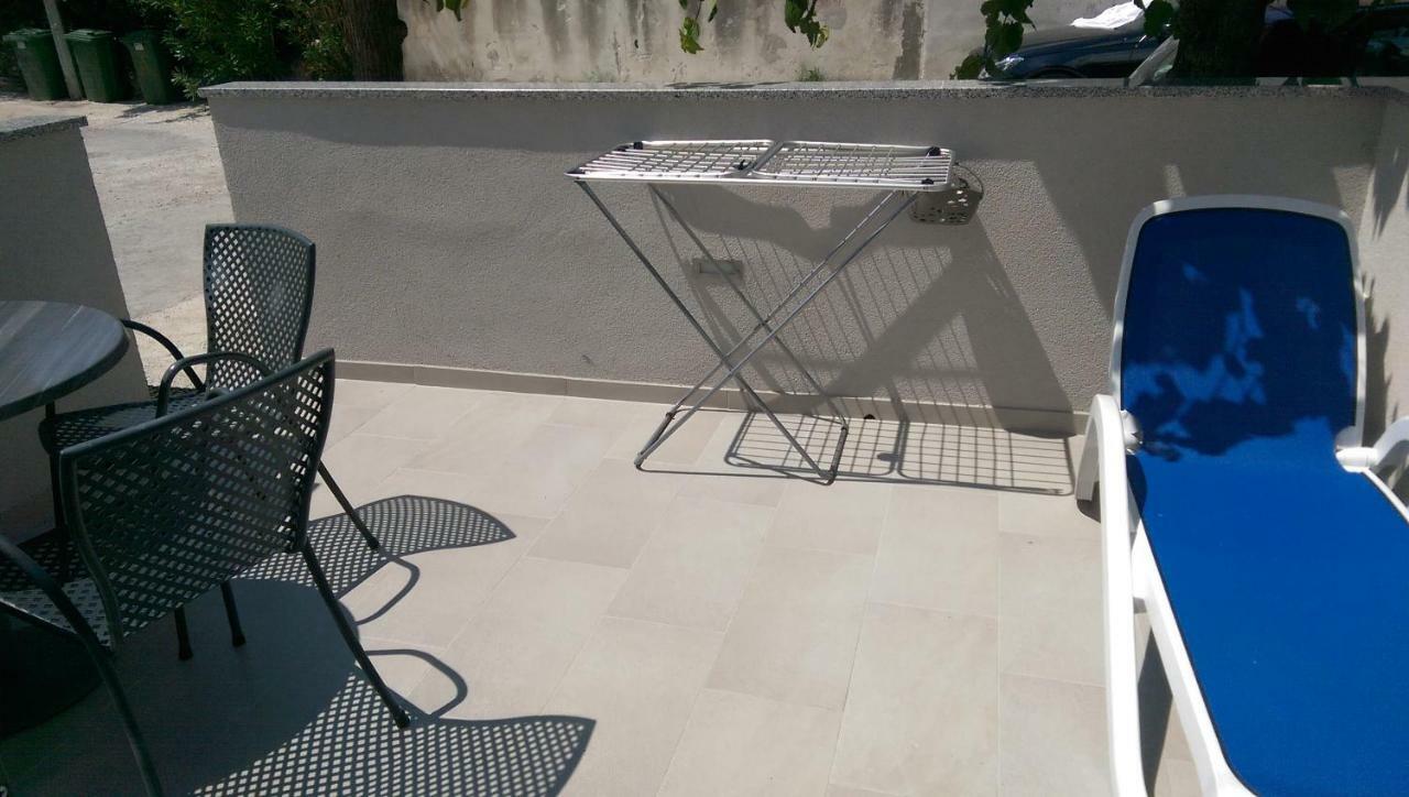 Apartmani Dina Makarska Luaran gambar