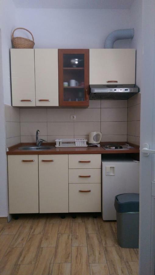Apartmani Dina Makarska Luaran gambar