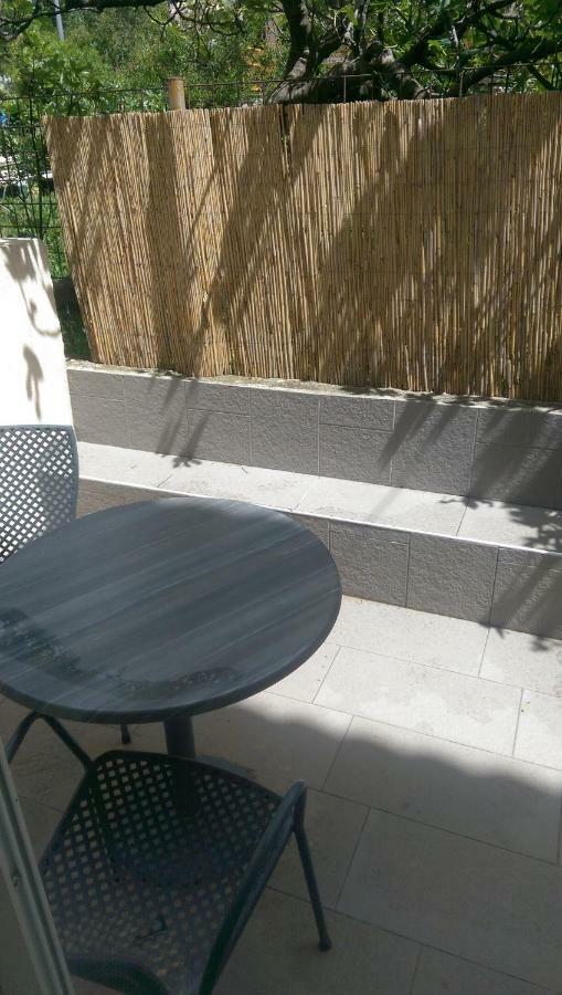 Apartmani Dina Makarska Luaran gambar