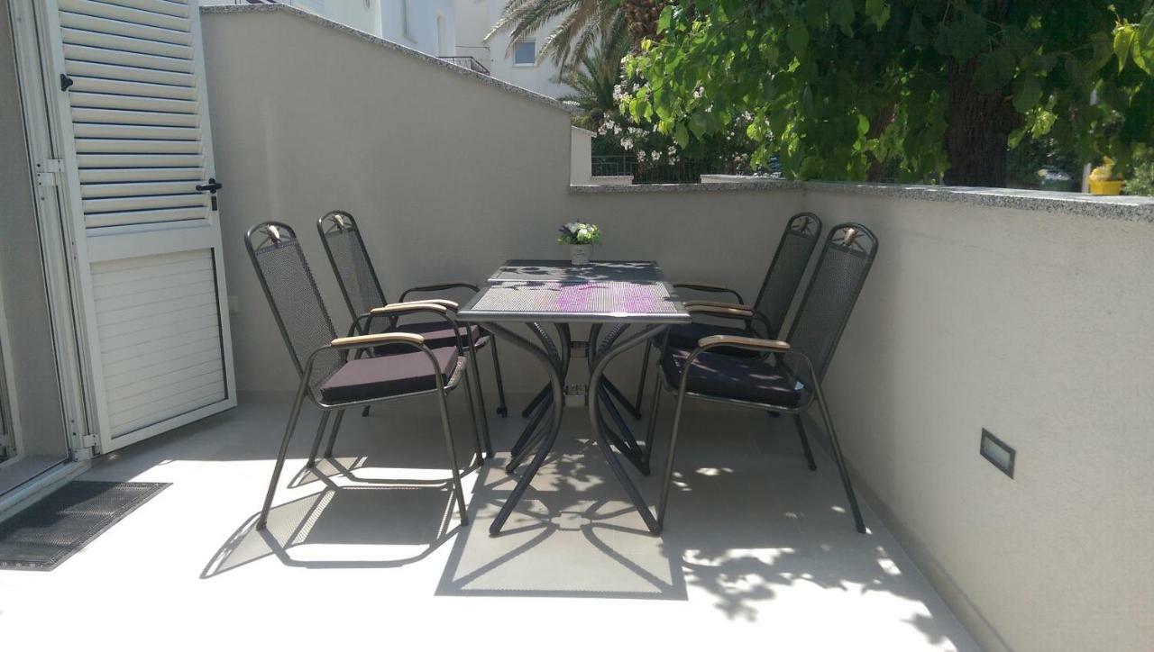Apartmani Dina Makarska Luaran gambar