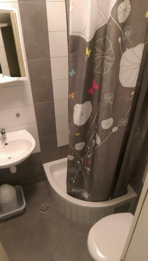 Apartmani Dina Makarska Luaran gambar
