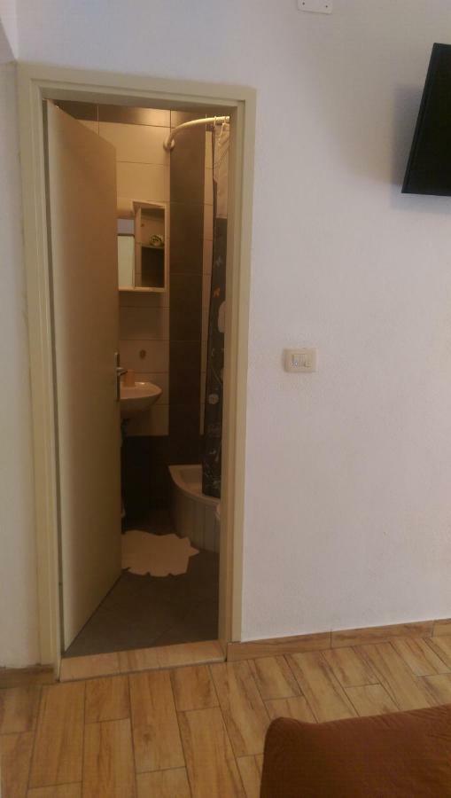 Apartmani Dina Makarska Luaran gambar