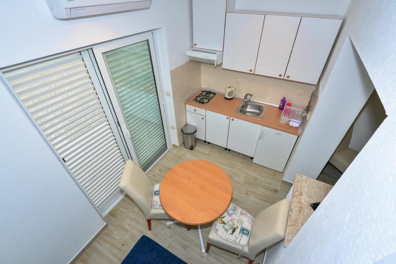 Apartmani Dina Makarska Luaran gambar
